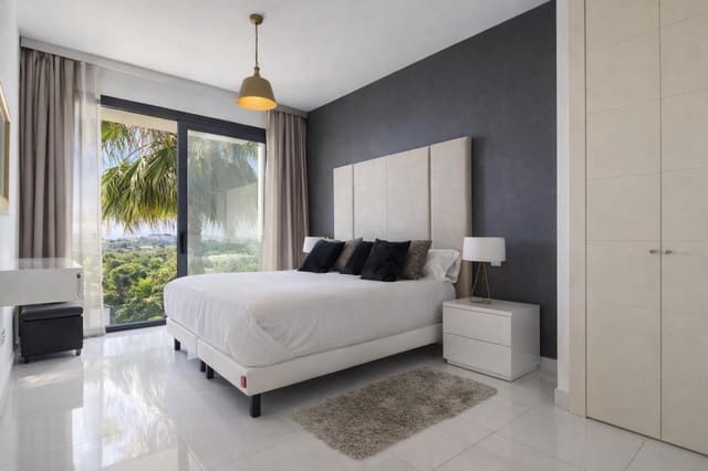 2 Zimmer Apartment zu vermieten in Benahavís mit Pool Garage - 3.600 € (Ref: 9733337)