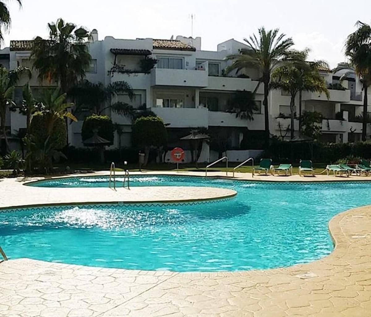 2 bedroom Apartment for rent in Costalita with pool garage - € 3,000 (Ref: 9733343)