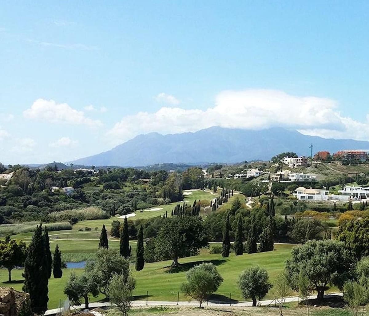 2 bedroom Apartment for rent in Costalita with pool garage - € 3,000 (Ref: 9733343)