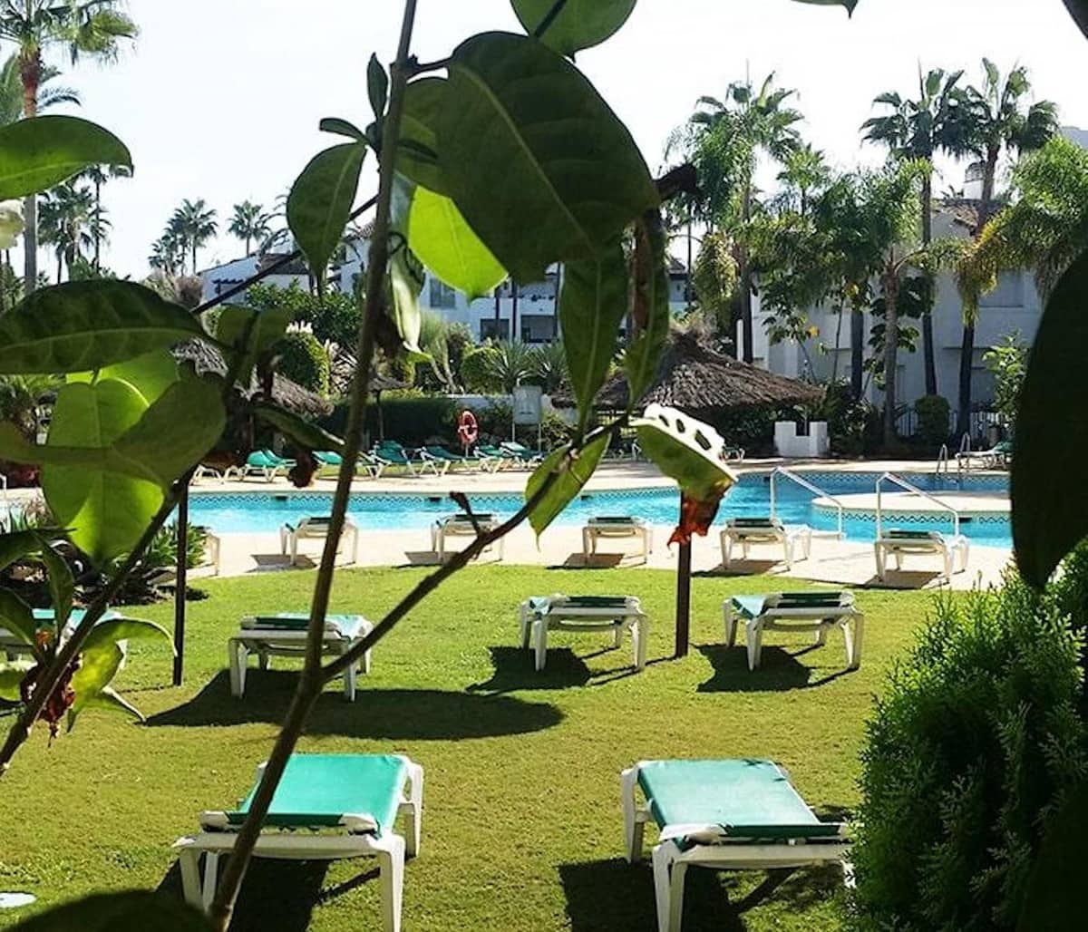 2 bedroom Apartment for rent in Costalita with pool garage - € 3,000 (Ref: 9733343)