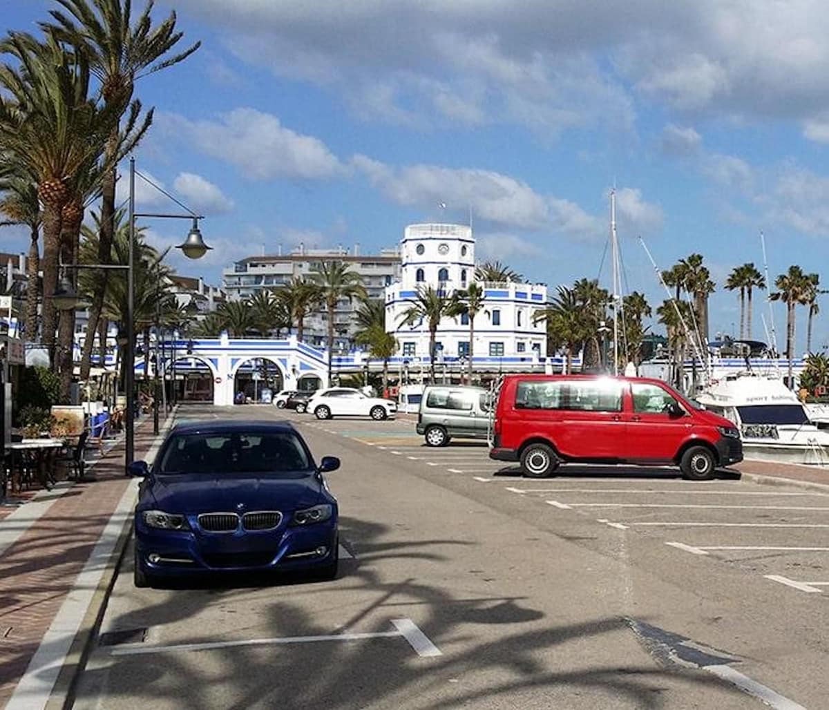 2 bedroom Apartment for rent in Costalita with pool garage - € 3,000 (Ref: 9733343)