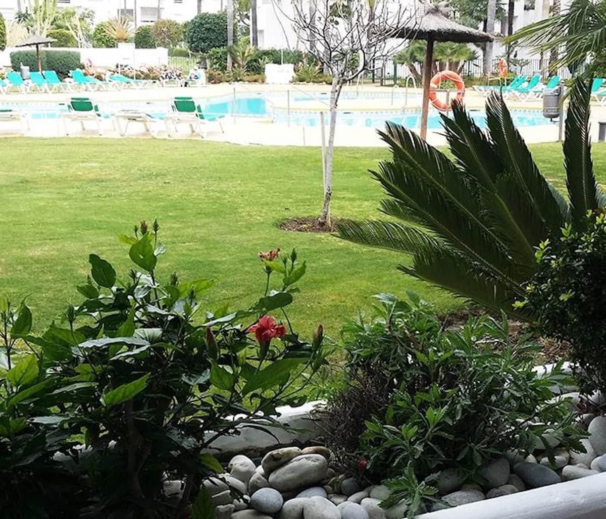 2 bedroom Apartment for rent in Costalita with pool garage - € 3,000 (Ref: 9733343)