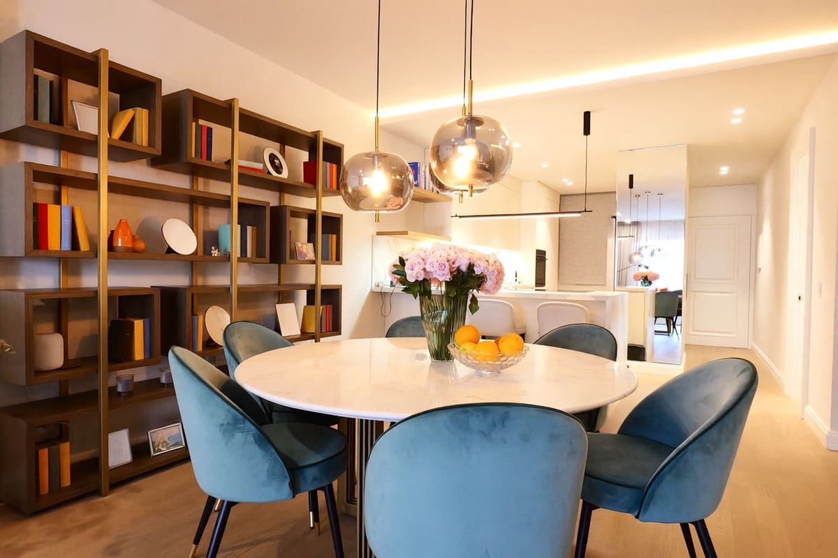 2 bedroom Apartment for rent in New Golden Mile with pool garage - € 3,000 (Ref: 9733344)