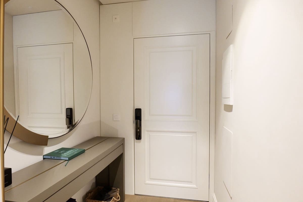 2 bedroom Apartment for rent in New Golden Mile with pool garage - € 3,000 (Ref: 9733344)