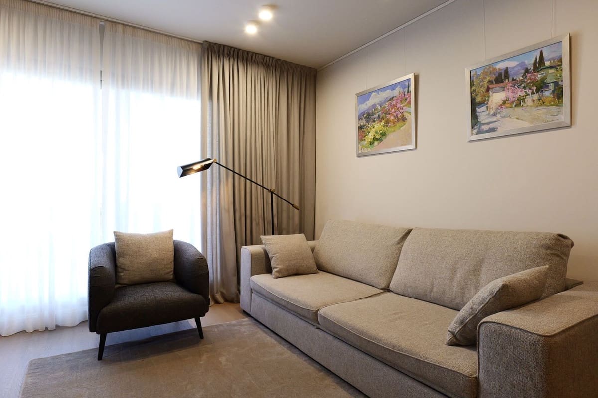 2 bedroom Apartment for rent in New Golden Mile with pool garage - € 3,000 (Ref: 9733344)