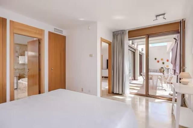 3 camera da letto Appartamento da affittare in Los Monteros, Marbella con piscina garage - 2.800 € (Rif: 9733345)