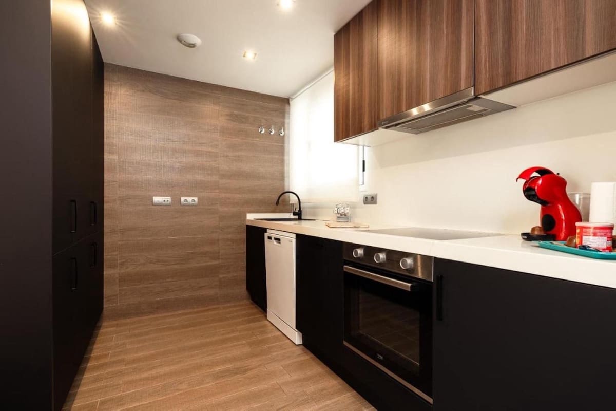 3 bedroom Apartment for rent in San Pedro de Alcantara with pool garage - € 2,700 (Ref: 9733346)