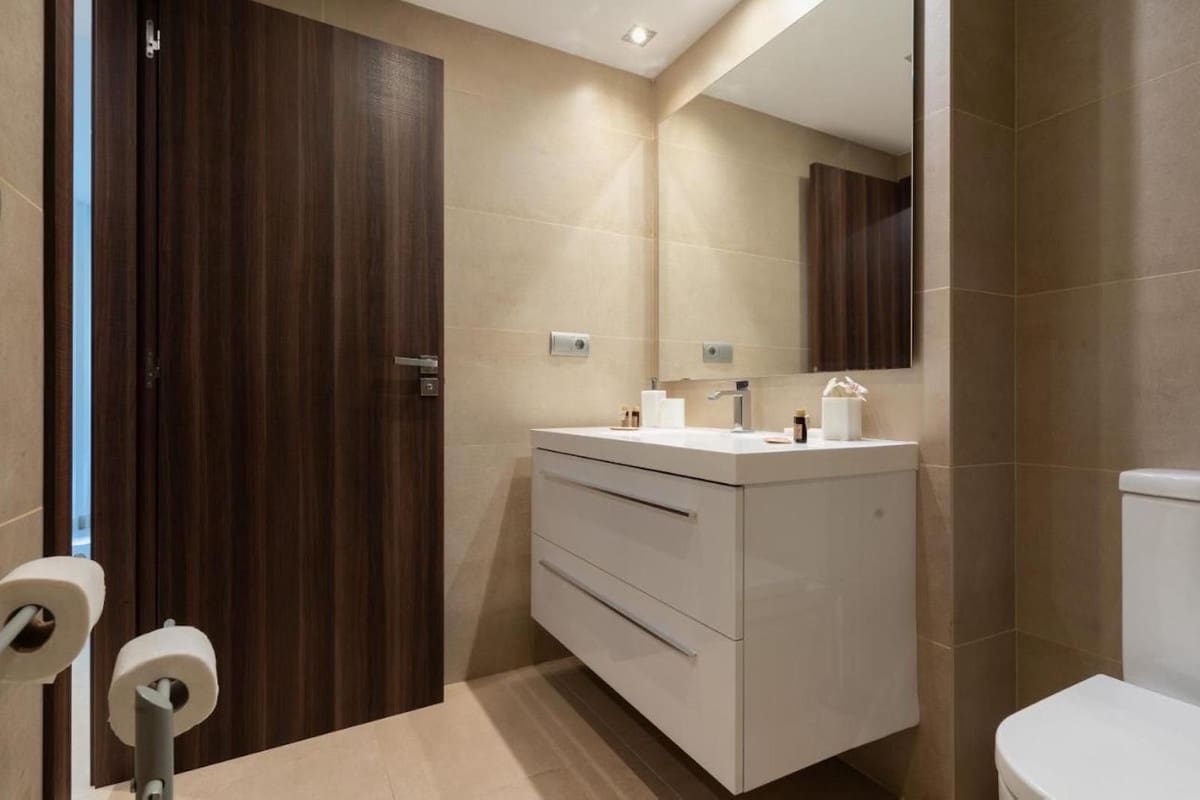 3 bedroom Apartment for rent in San Pedro de Alcantara with pool garage - € 2,700 (Ref: 9733346)