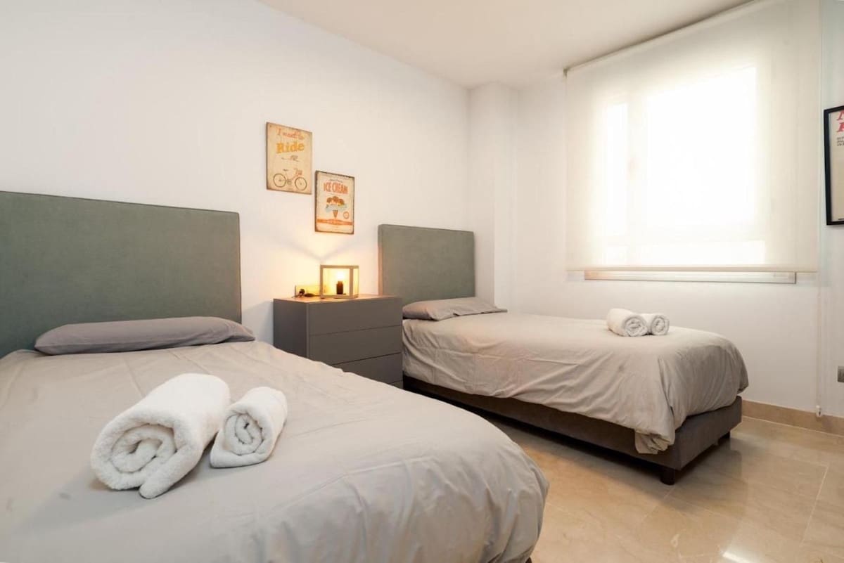 3 bedroom Apartment for rent in San Pedro de Alcantara with pool garage - € 2,700 (Ref: 9733346)