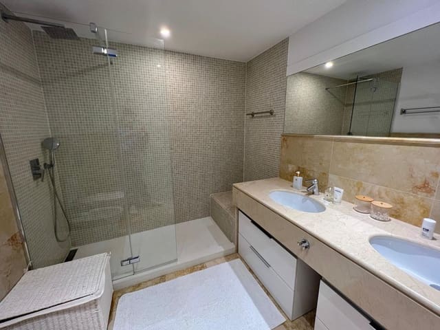 2 camera da letto Appartamento da affittare in Los Monteros, Marbella con piscina garage - 2.500 € (Rif: 9733347)