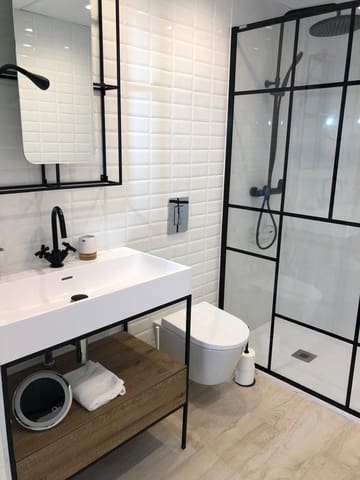 2 quarto Penthouse para arrendamento para férias em Nueva Andalucia, Marbella com piscina - 2 200 € (Ref: 9733349)