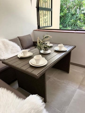 2 bedroom Apartment for rent in Estepona with pool - € 2,000 (Ref: 9733355)