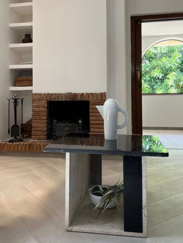 2 bedroom Apartment for rent in Estepona with pool - € 2,000 (Ref: 9733355)