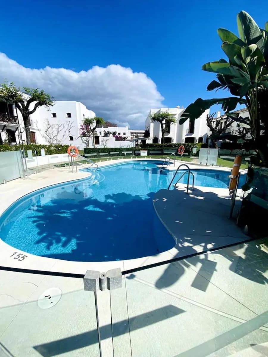 2 bedroom Apartment for rent in Cancelada with pool garage - € 2,000 (Ref: 9733357)
