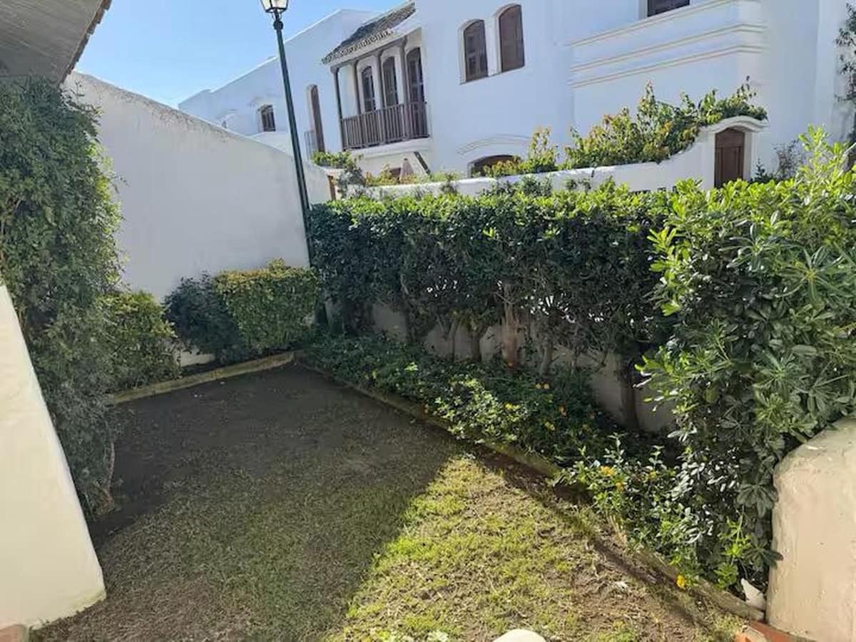 2 bedroom Apartment for rent in Cancelada with pool garage - € 2,000 (Ref: 9733357)