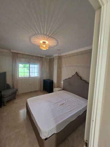 2 sovrum Lägenhet att hyra i Marbella med pool garage - 1 850 € (Ref: 9733358)