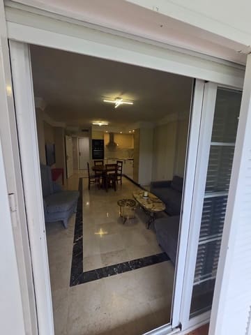 2 sovrum Lägenhet att hyra i Marbella med pool garage - 1 850 € (Ref: 9733358)