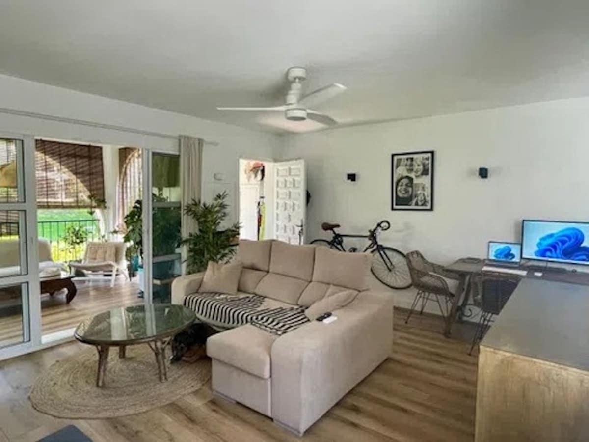 1 Zimmer Apartment zu vermieten in Estepona mit Pool Garage - 1.450 € (Ref: 9733362)