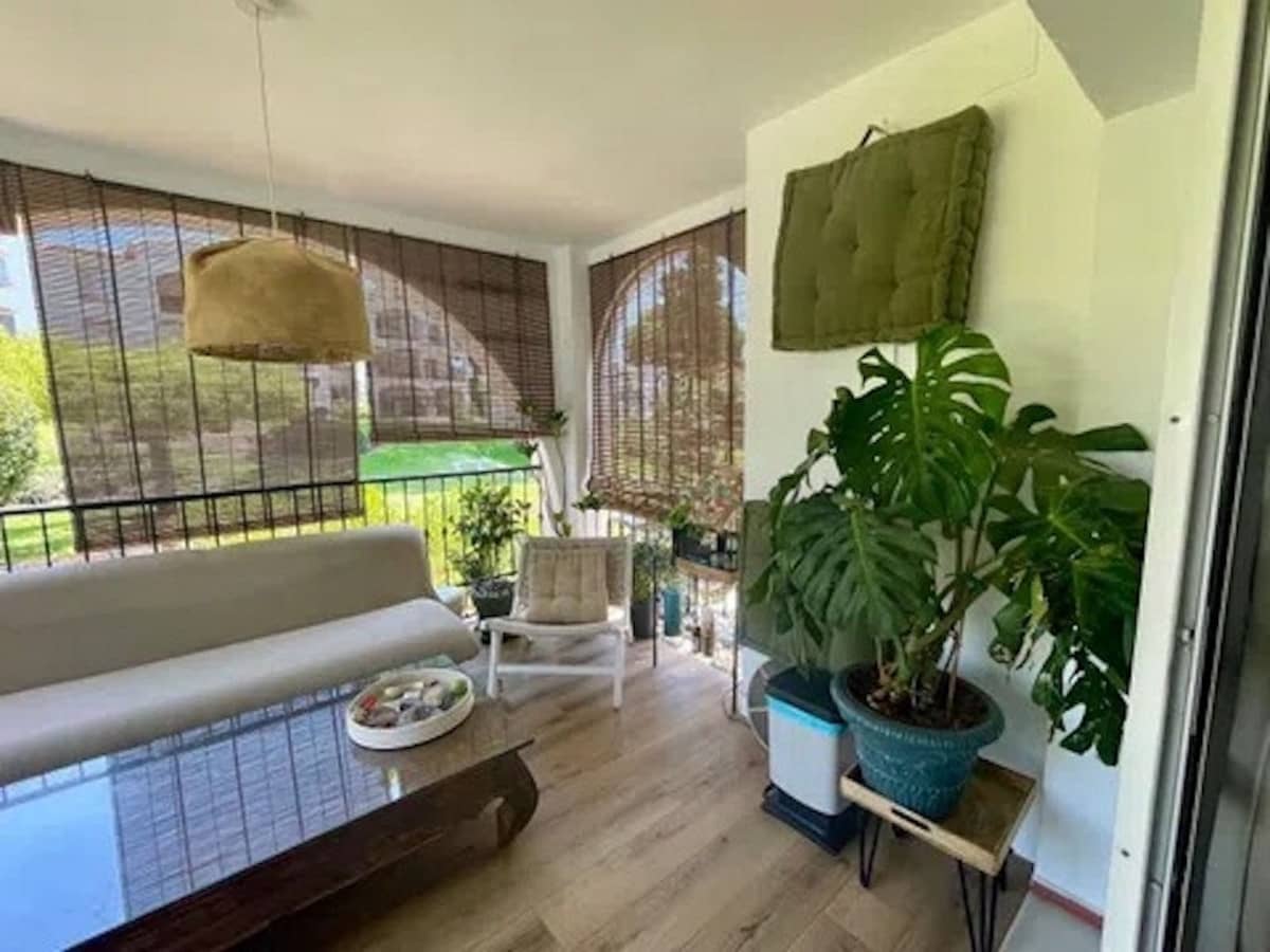 1 Zimmer Apartment zu vermieten in Estepona mit Pool Garage - 1.450 € (Ref: 9733362)