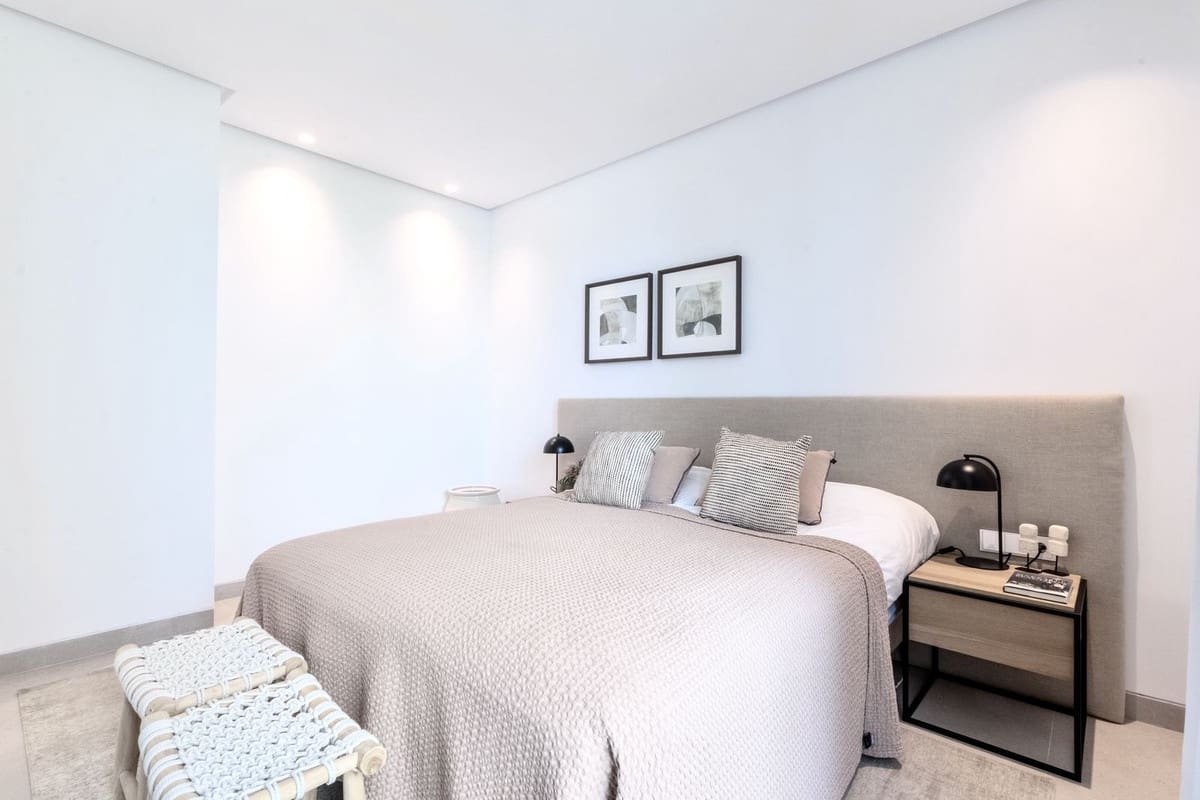 4 bedroom Villa for rent in Marbella with pool garage - € 26,000 (Ref: 9733366)