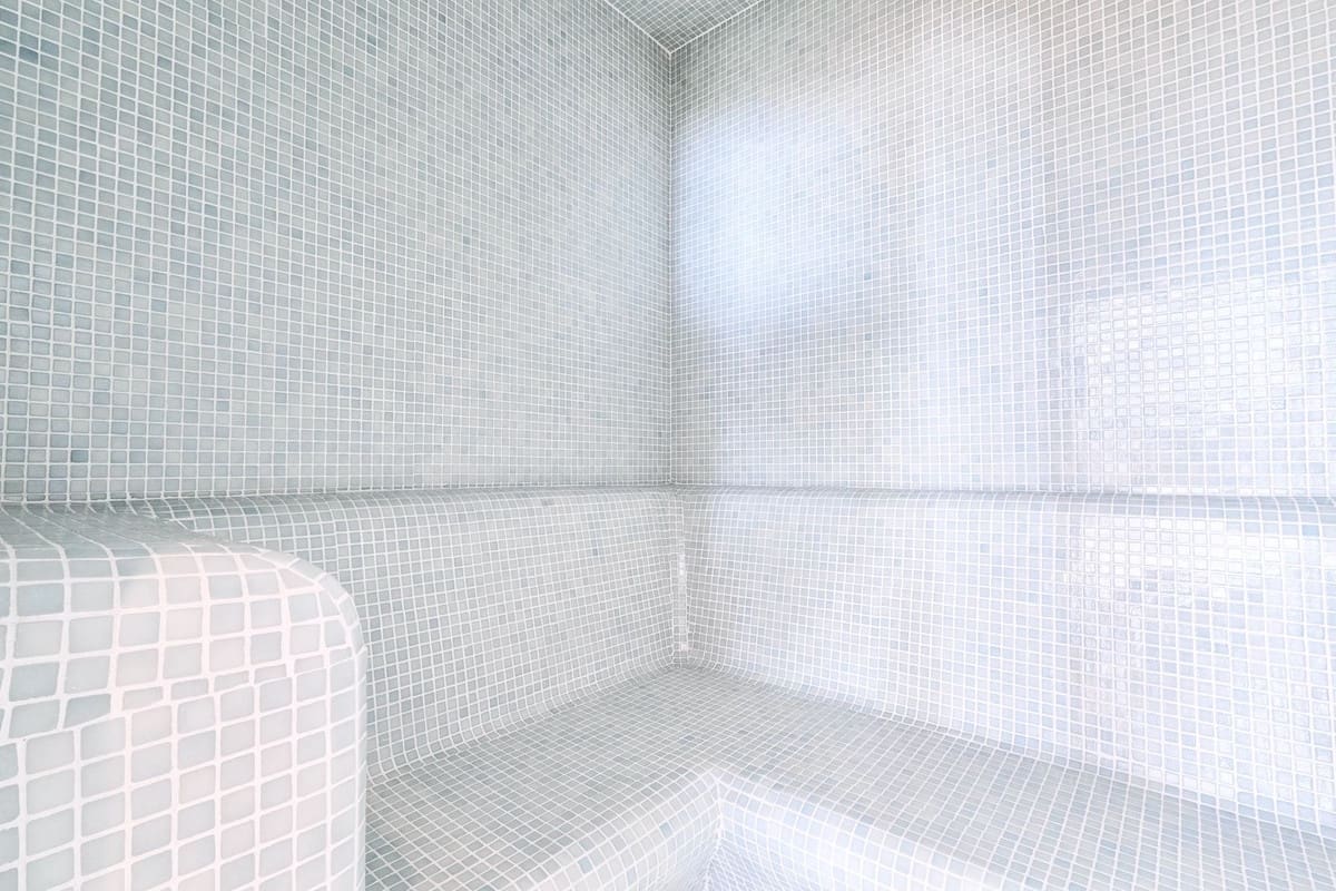 4 bedroom Villa for rent in Marbella with pool garage - € 26,000 (Ref: 9733366)