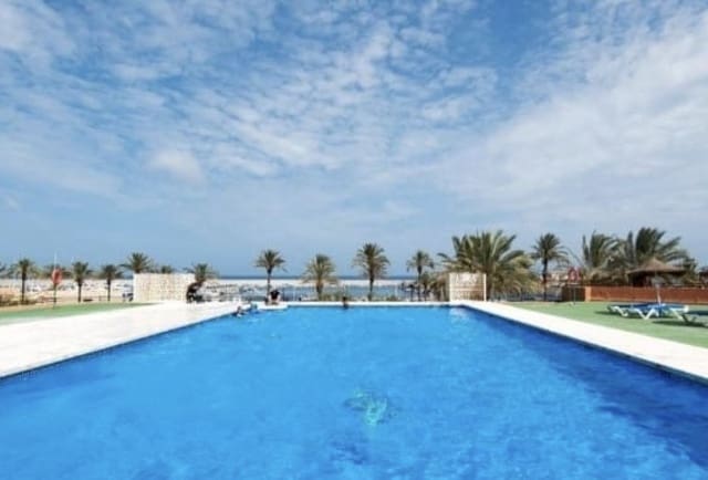 1 slaapkamer Appartement voor vakantieverhuur in Fuengirola met zwembad garage - € 1.000 (Ref: 9784540)