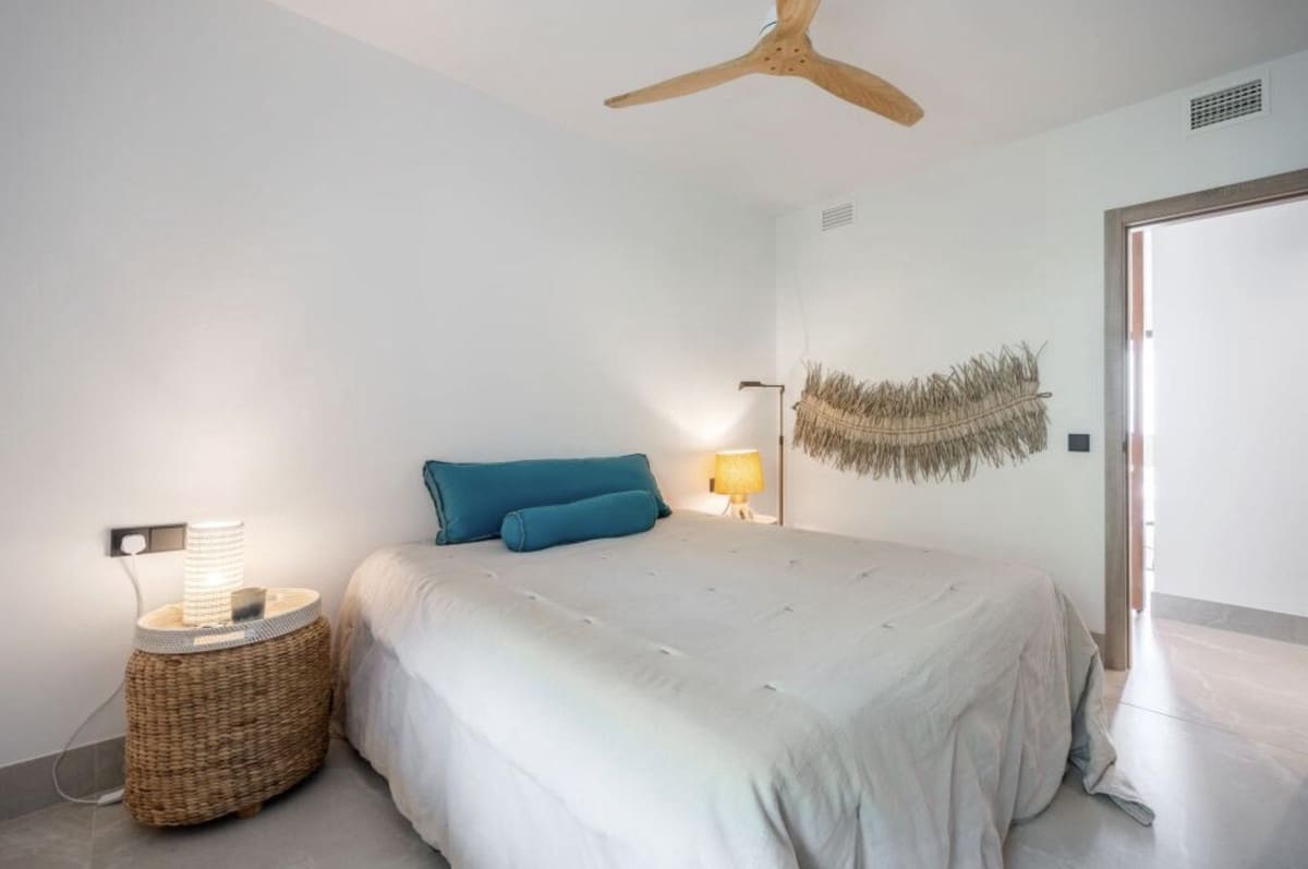 3 quarto Apartamento para venda em Istan com piscina garagem - 1 195 000 € (Ref: 9787905)