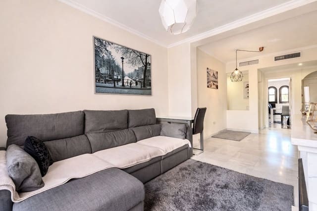 2 makuuhuone Huoneisto myytävänä paikassa Estepona mukana uima-altaan 
autotalli - 450 000 € (Ref: 9789661)