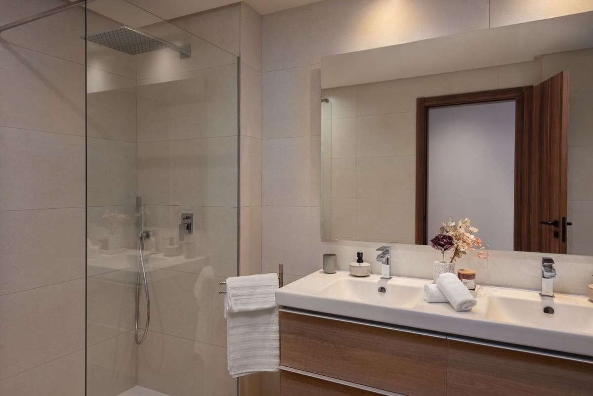 2 soveværelse Lejlighed til leje i Nueva Andalucia med swimmingpool garage - € 4.000 (Ref: 9807534)