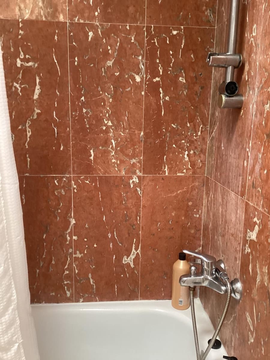 3 Zimmer Apartment zu vermieten in Estepona mit Pool Garage - 2.800 € (Ref: 9810850)