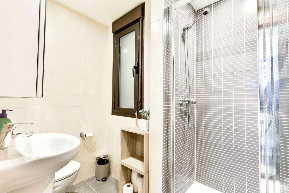 4 Zimmer Ferienhaus in Riviera del Sol mit Pool Garage - 1.750 € (Ref: 9813538)