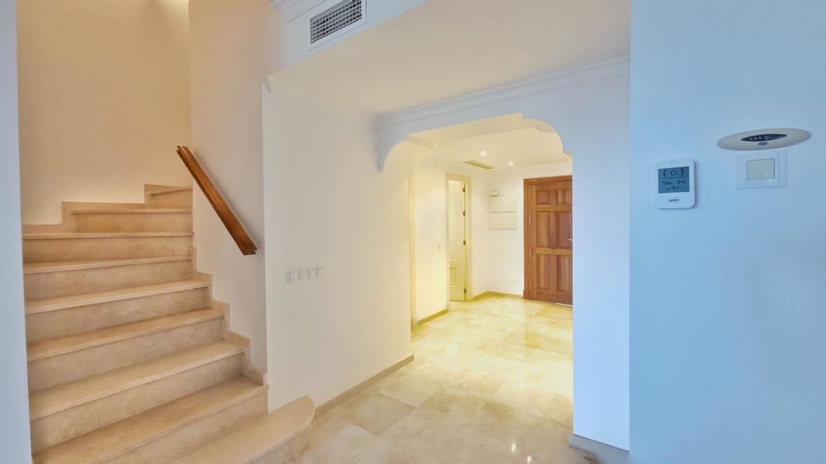 3 quarto Casa em Banda para venda em Malaga cidade com piscina garagem - 895 000 € (Ref: 9815218)