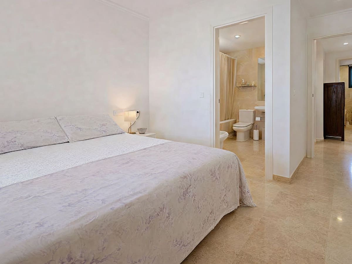 3 sypialnia Apartament na kwatery wakacyjne w San Pedro de Alcantara z basenem garażem - 1 750 € (Ref: 9815219)