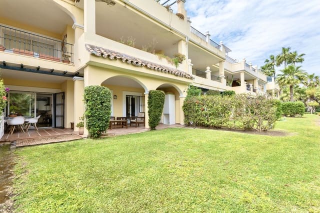 2 soveværelse Lejlighed til leje i La Quinta, Benahavís med swimmingpool garage - € 2.200 (Ref: 9815400)