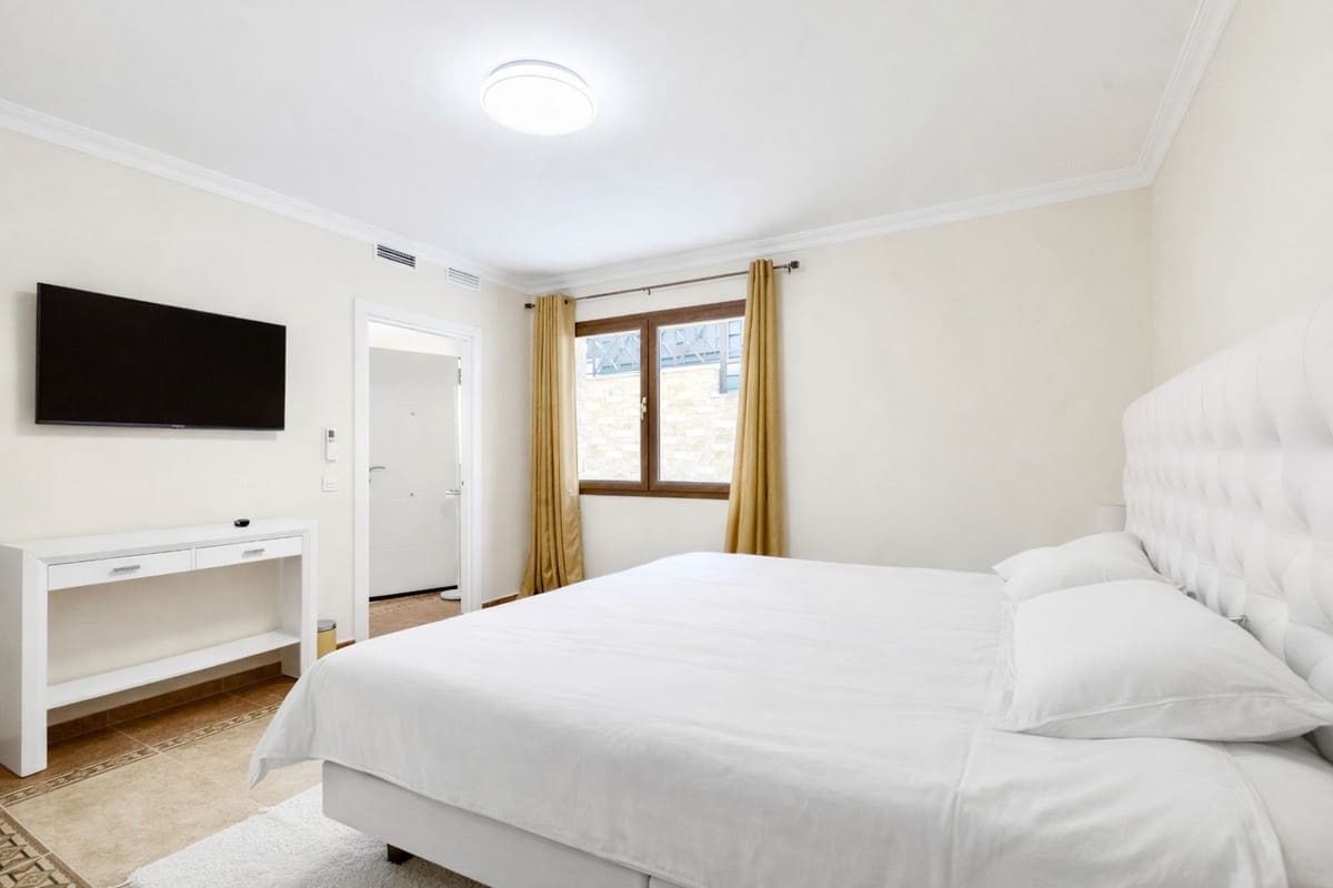 6 camera da letto Villa in vendita in Marbella con piscina garage - 3.290.000 € (Rif: 9816826)