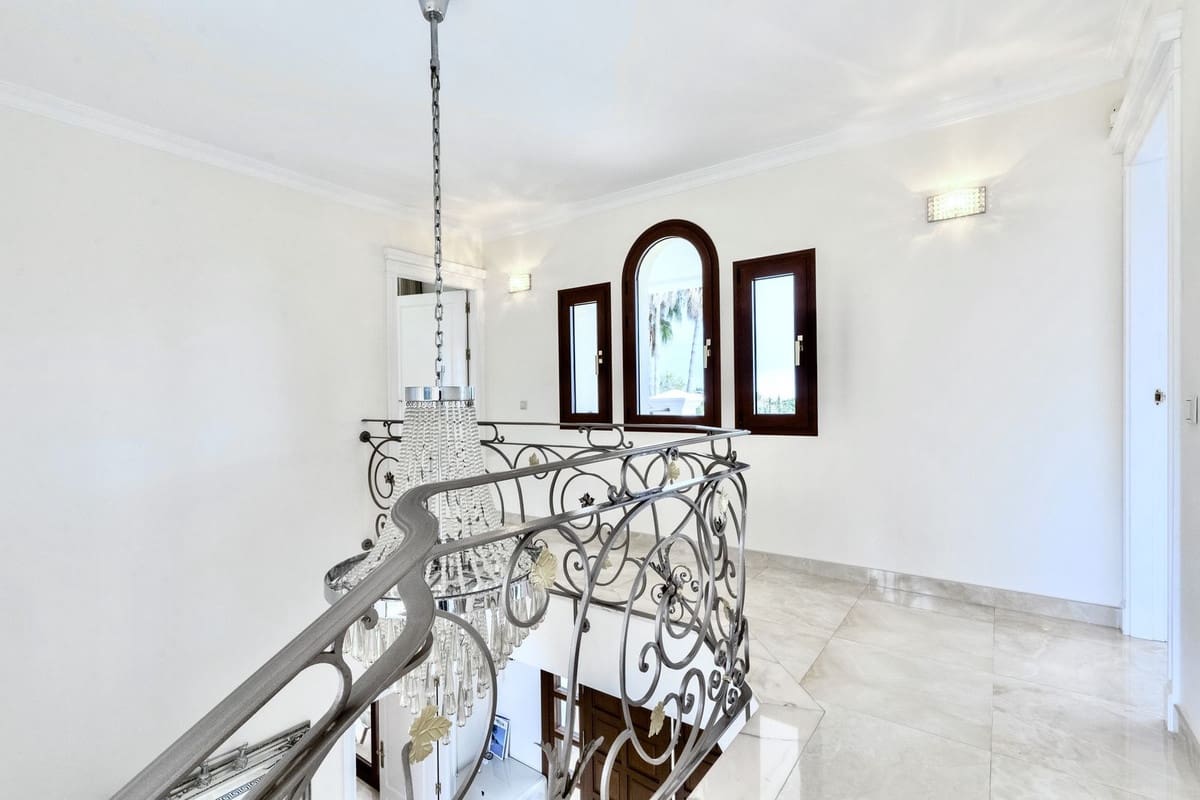 6 camera da letto Villa in vendita in Marbella con piscina garage - 3.290.000 € (Rif: 9816826)