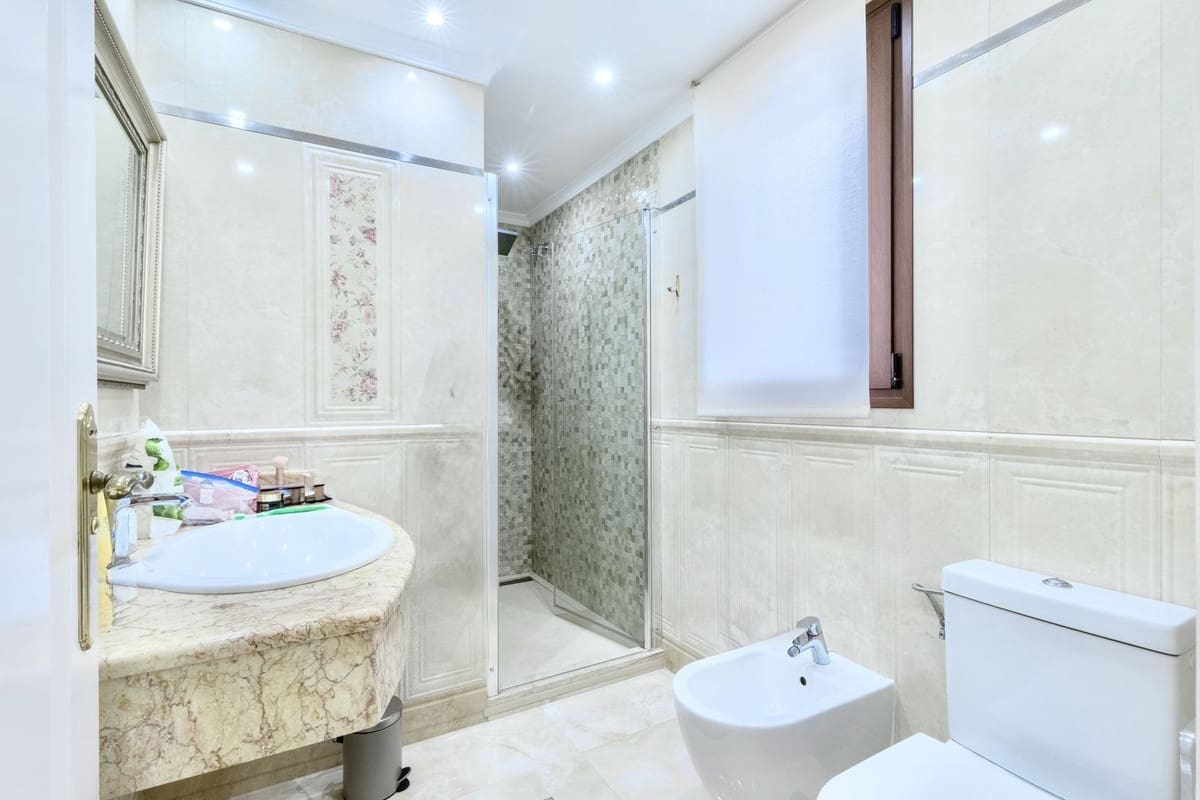 6 camera da letto Villa in vendita in Marbella con piscina garage - 3.290.000 € (Rif: 9816826)
