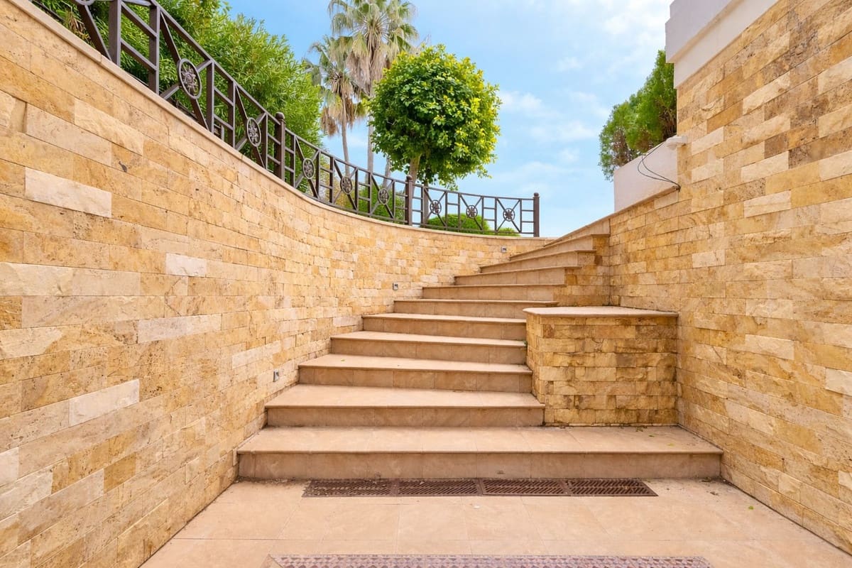 6 camera da letto Villa in vendita in Marbella con piscina garage - 3.290.000 € (Rif: 9816826)