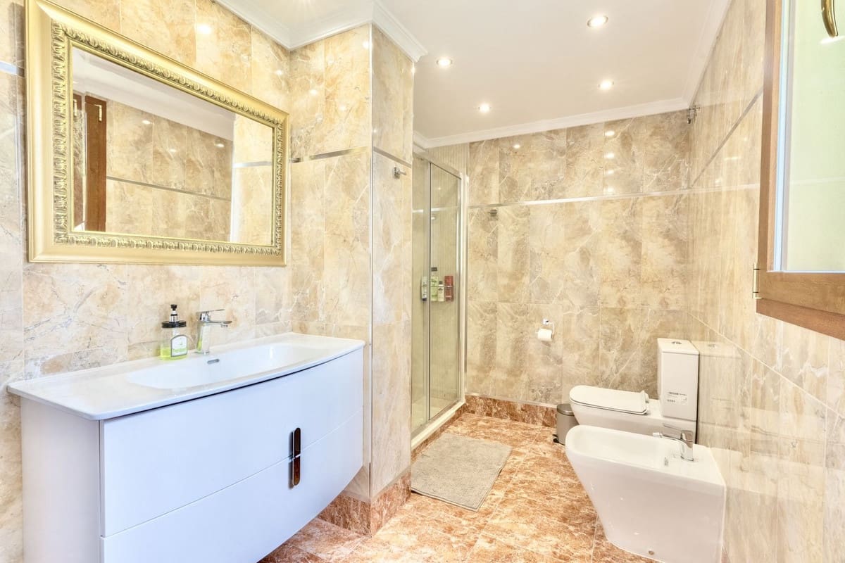 6 camera da letto Villa in vendita in Marbella con piscina garage - 3.290.000 € (Rif: 9816826)