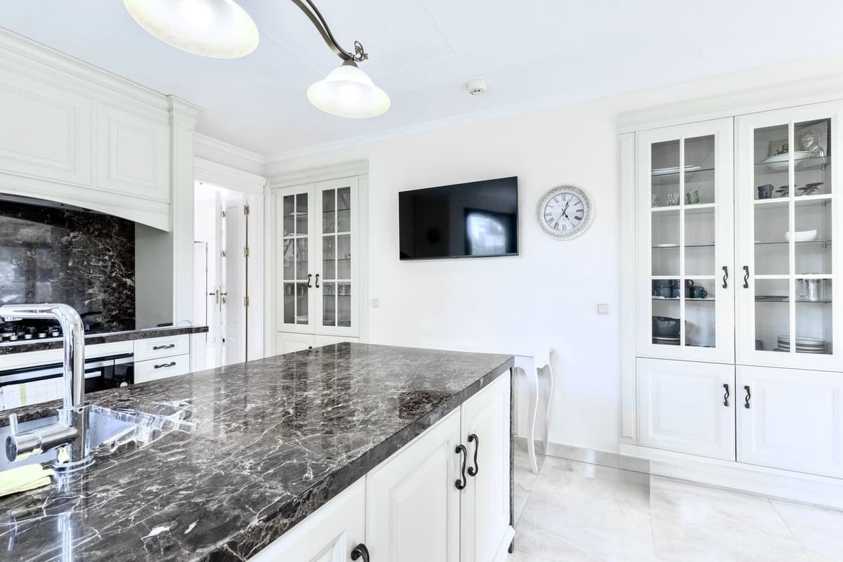 6 camera da letto Villa in vendita in Marbella con piscina garage - 3.290.000 € (Rif: 9816826)