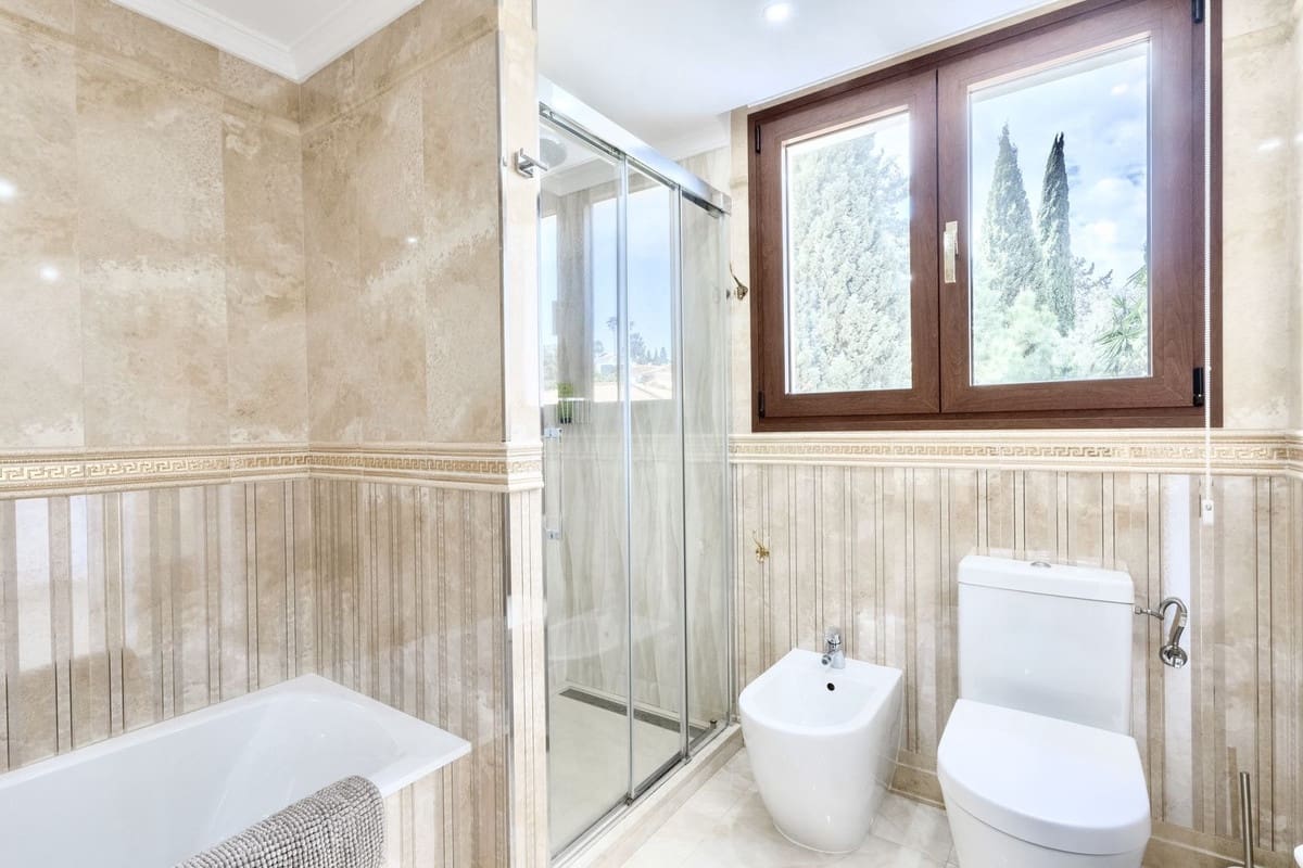 6 camera da letto Villa in vendita in Marbella con piscina garage - 3.290.000 € (Rif: 9816826)