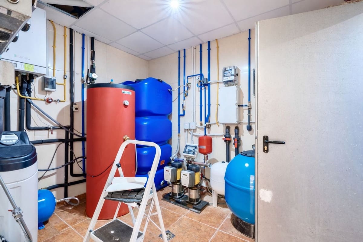 6 camera da letto Villa in vendita in Marbella con piscina garage - 3.290.000 € (Rif: 9816826)
