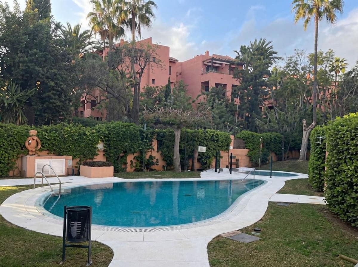 2 quarto Apartamento para venda em Las Chapas com piscina garagem - 530 000 € (Ref: 9832767)
