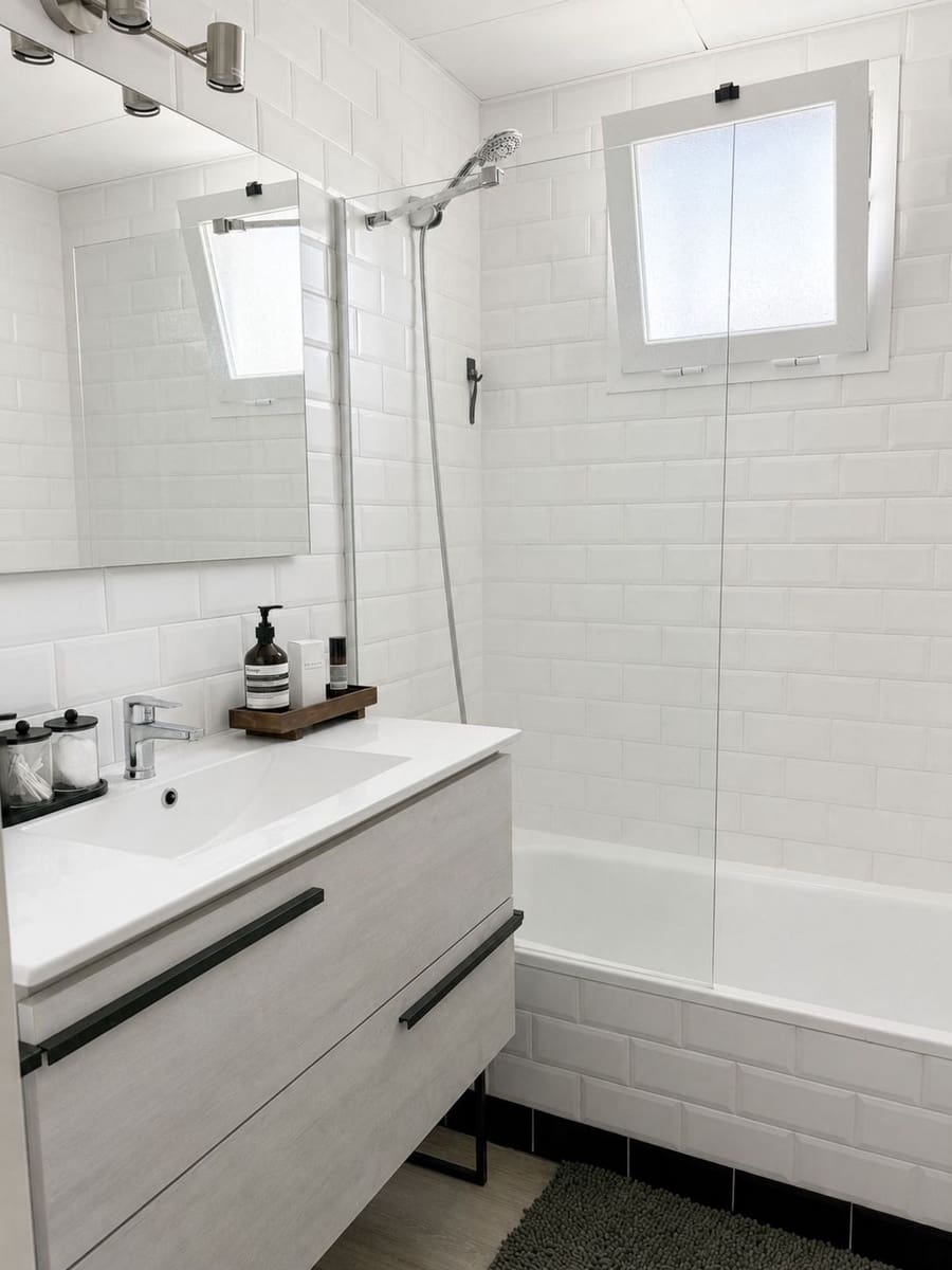 3 soveværelse Penthouse til salg i Manilva med swimmingpool garage - € 385.000 (Ref: 10140019)