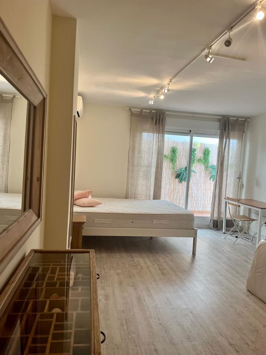 5 quarto Casa em Banda para venda em Costalita com piscina garagem - 570 000 € (Ref: 10140020)