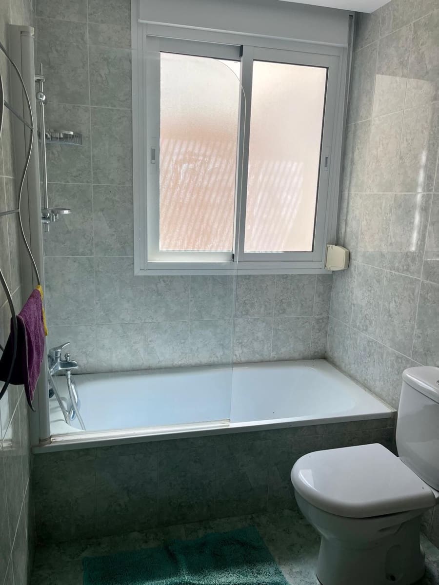 5 quarto Casa em Banda para venda em Costalita com piscina garagem - 570 000 € (Ref: 10140020)