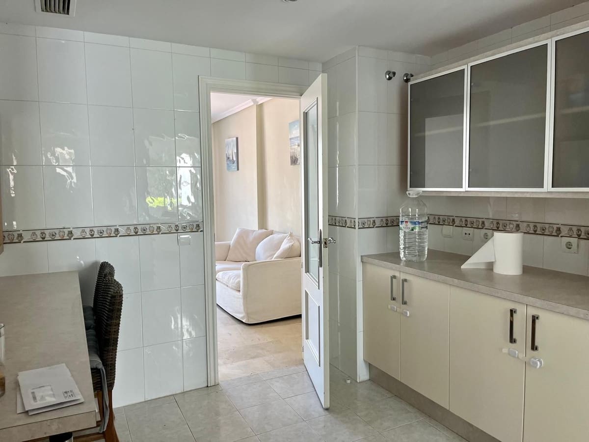 5 quarto Casa em Banda para venda em Costalita com piscina garagem - 570 000 € (Ref: 10140020)