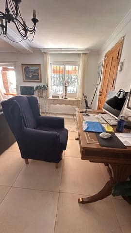2 quarto Moradia para venda em San Pedro de Alcantara, Marbella - 650 000 € (Ref: 10140021)