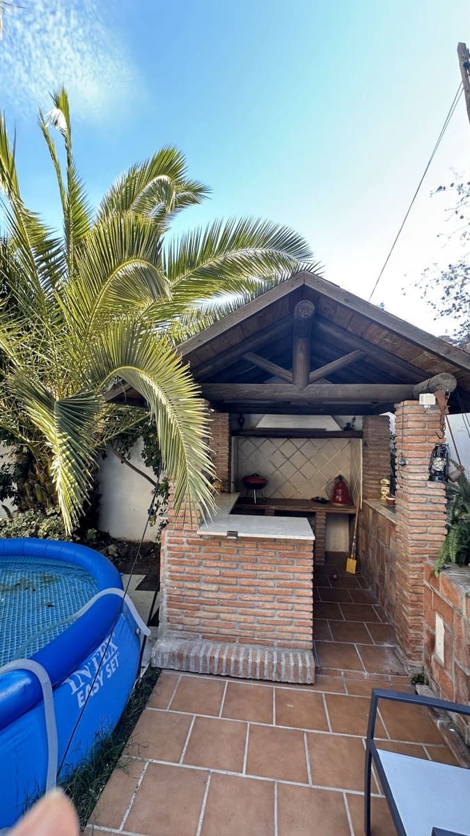 2 sypialnia Willa na sprzedaż w San Pedro de Alcantara - 650 000 € (Ref: 10140021)