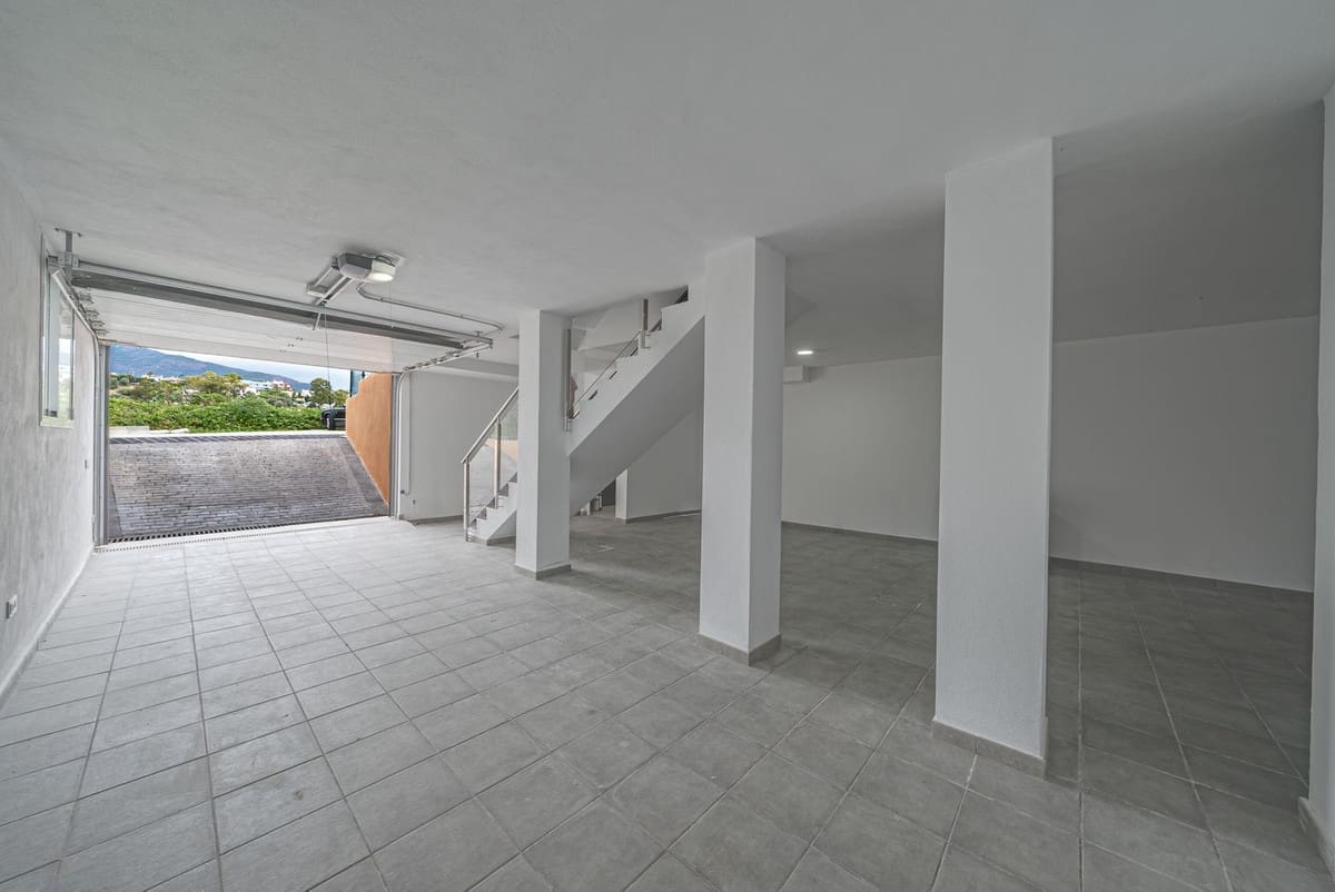 4 sovrum Hus till salu i Benahavis med pool garage - 1 295 000 € (Ref: 10140022)